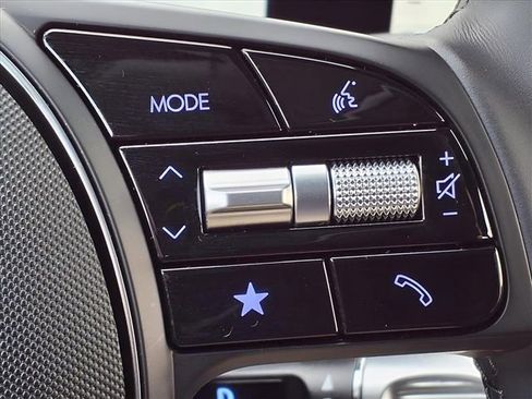 Certified 2025 Hyundai Ioniq 6 SEL image 22