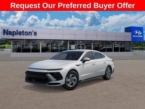 New 2026 Hyundai Sonata SE FWD image 1