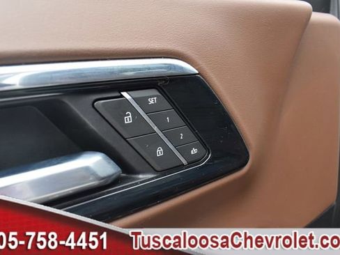 Used 2025 Chevrolet Tahoe High Country image 20