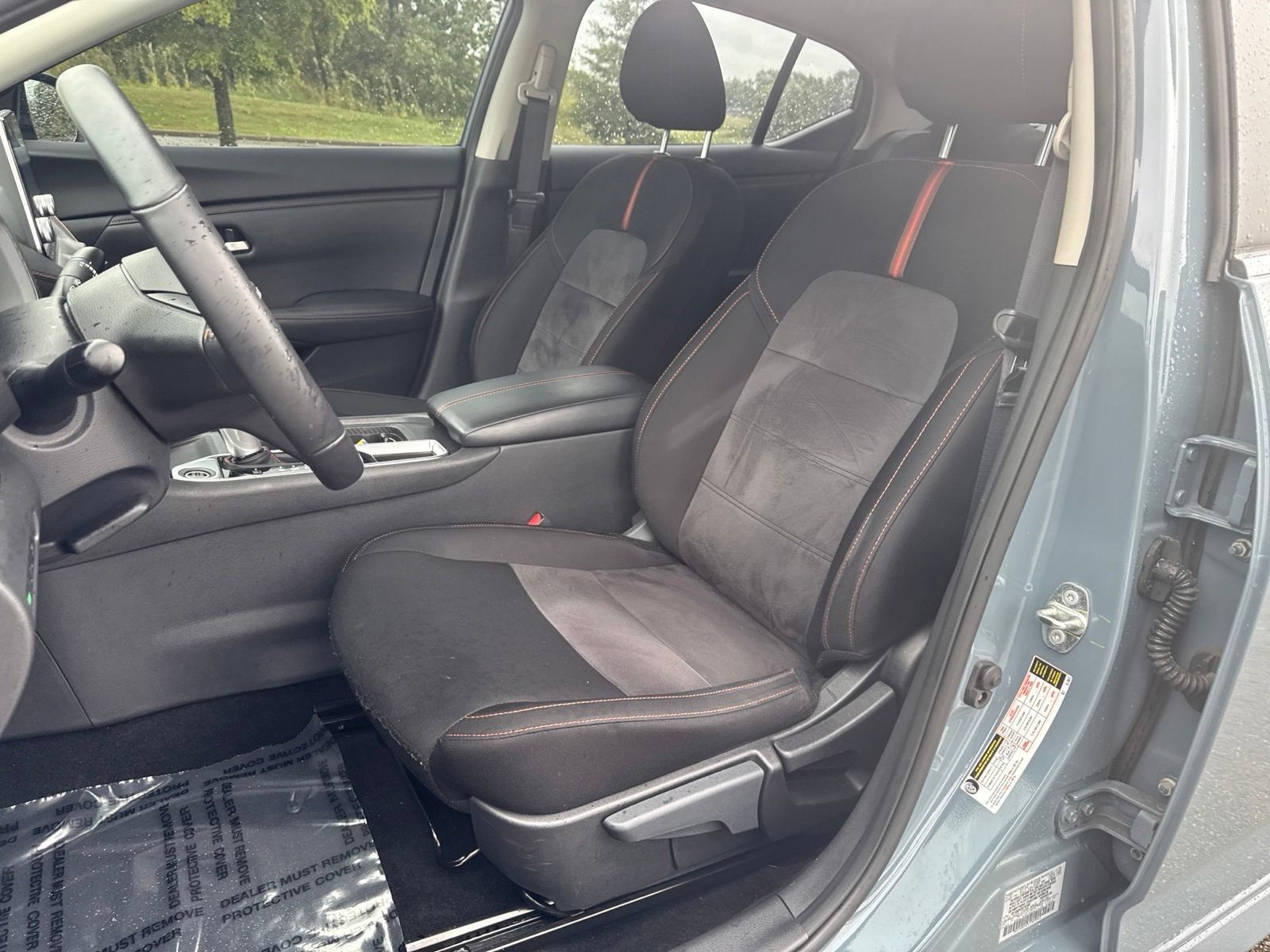 Certified 2024 Nissan Sentra SR FWD image 14