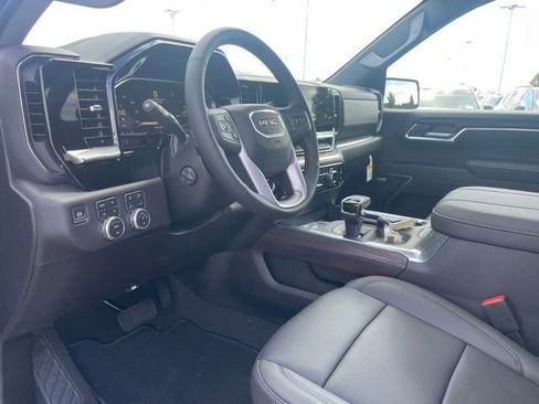 New 2026 GMC Sierra 1500 SLT w/ SLT Premium Plus Package image 11