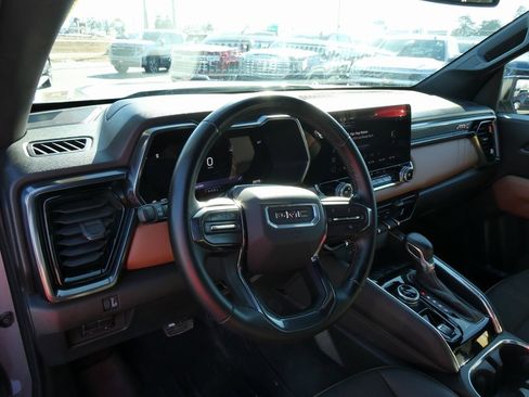 Certified 2024 GMC Canyon AT4 image 20