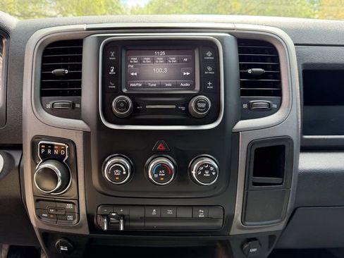 Used 2022 RAM 1500 Tradesman w/ Chrome Appearance Group image 16