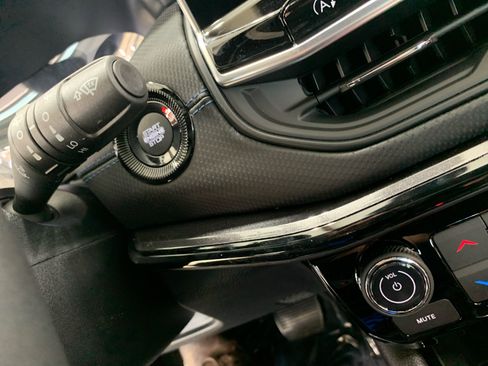 New 2026 Jeep Compass Latitude AWD/4WD image 26