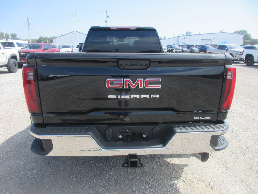 New 2026 GMC Sierra 3500 SLE w/ SLE Value Package AWD/4WD image 6