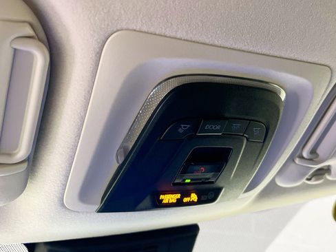 Used 2024 Toyota Corolla LE image 22