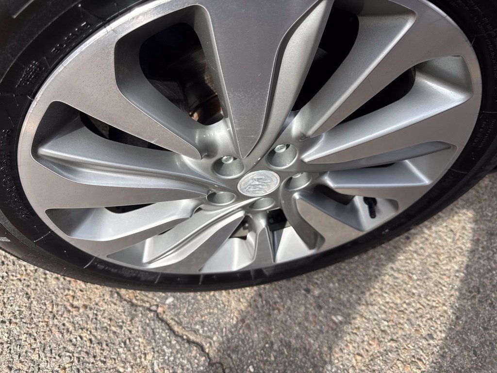 Used 2018 Buick Encore Preferred FWD image 2