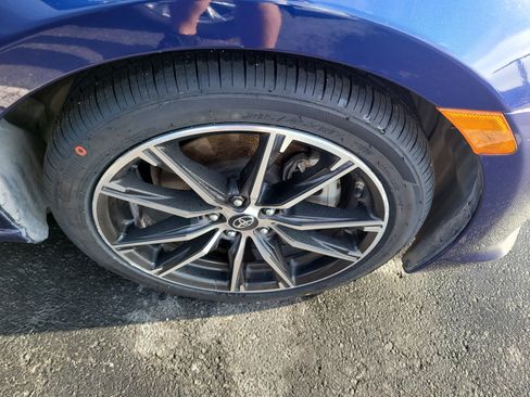 Used 2019 Toyota 86 image 9