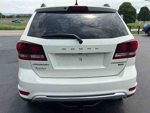 Used 2019 Dodge Journey Crossroad FWD image 7