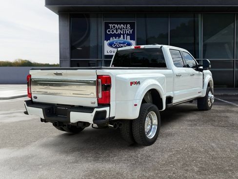 Used 2024 Ford F450 Platinum w/ FX4 Off-Road Package AWD/4WD image 3