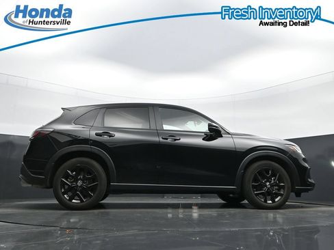 Used 2024 Honda HR-V Sport image 41