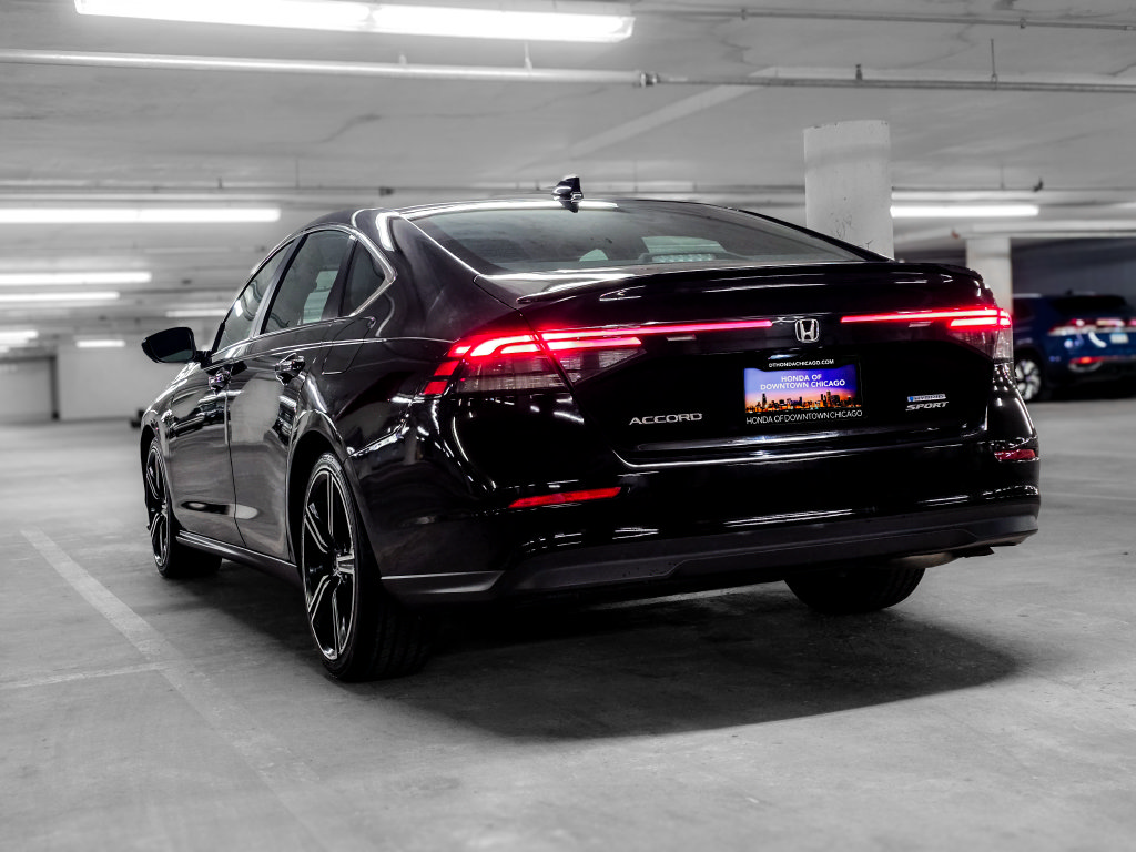 Used 2023 Honda Accord Sport image 5