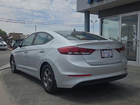 Used 2017 Hyundai Elantra ECO FWD image 4
