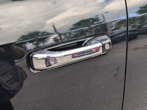 Used 2017 RAM 1500 Big Horn image 18