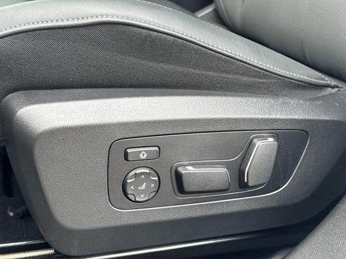 Used 2025 BMW X3 xDrive30i w/ Premium Package image 20