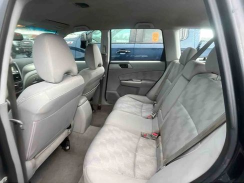 Used 2010 Subaru Forester 2.5X image 5