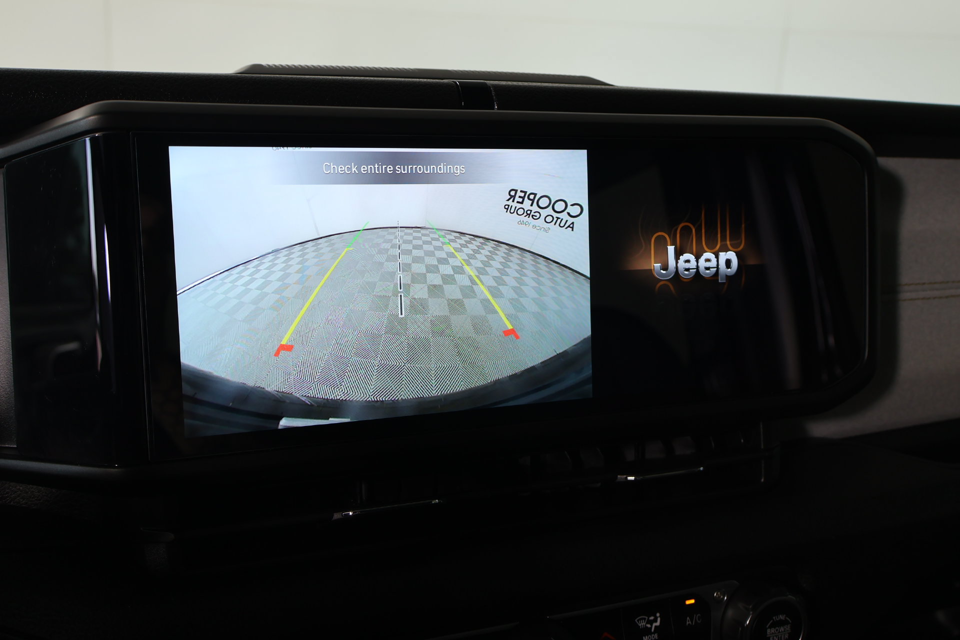 Used 2024 Jeep Wrangler Sport AWD/4WD image 6