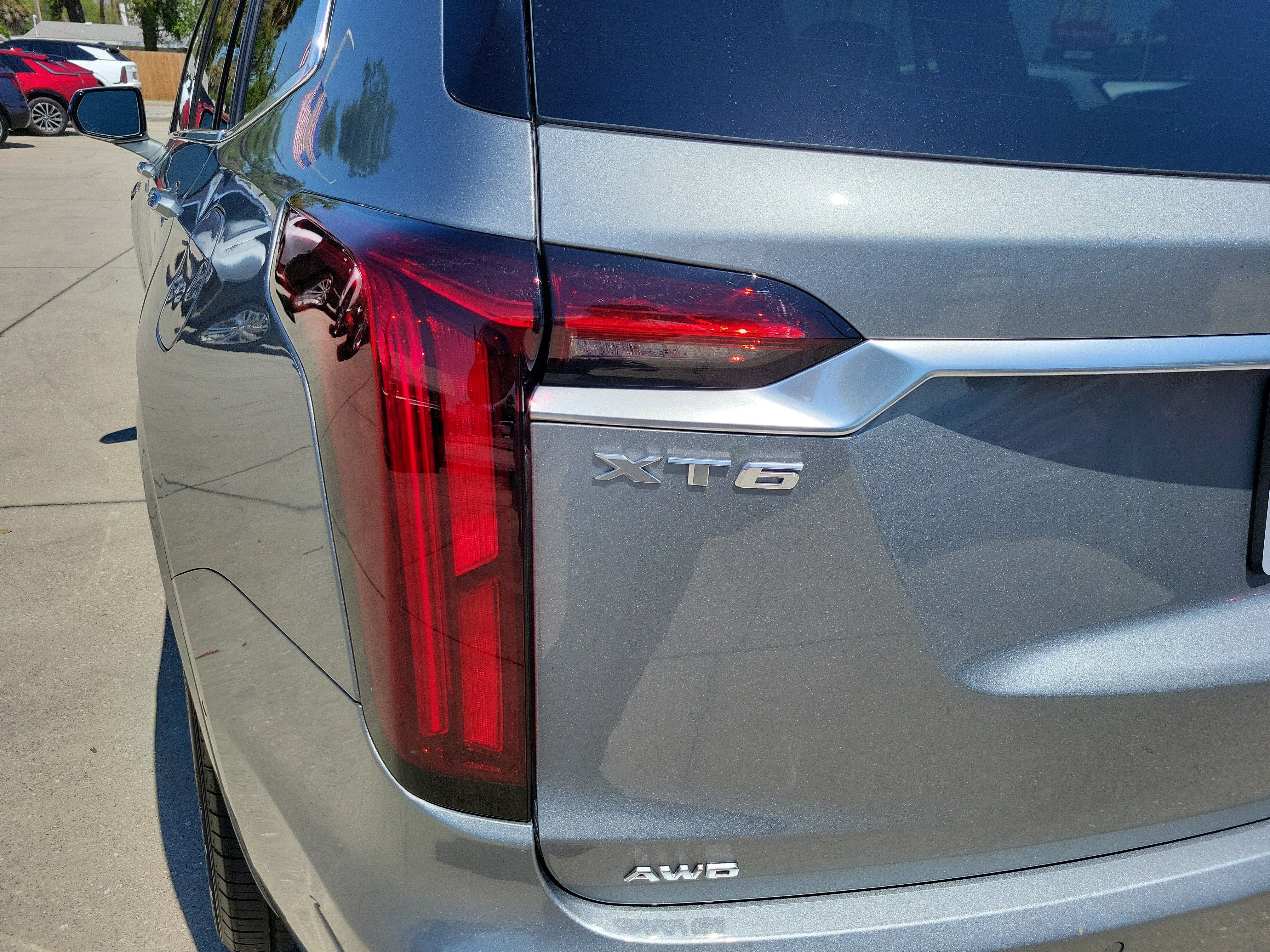 Certified 2024 Cadillac XT6 Premium Luxury w/ Technology Package AWD/4WD image 10