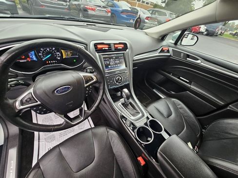 Used 2013 Ford Fusion Energi Titanium w/ Driver Assist Pkg FWD image 20