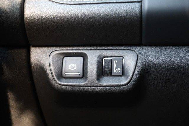 Used 2023 GMC Acadia SLT AWD/4WD image 21