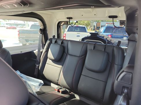 New 2026 Jeep Wrangler Rubicon w/ Xtreme 35 Tire Package image 6