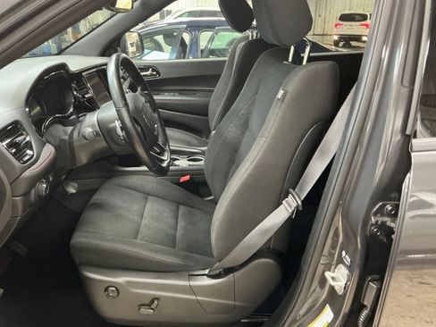 Used 2023 Dodge Durango GT image 13