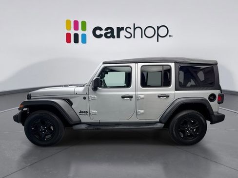 Used 2022 Jeep Wrangler Unlimited Sport AWD/4WD image 2