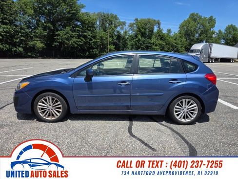Used 2013 Subaru Impreza 2.0i Limited AWD/4WD image 2