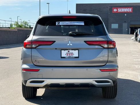 Used 2024 Mitsubishi Outlander SE FWD image 5
