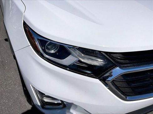 Used 2020 Chevrolet Equinox LT image 30