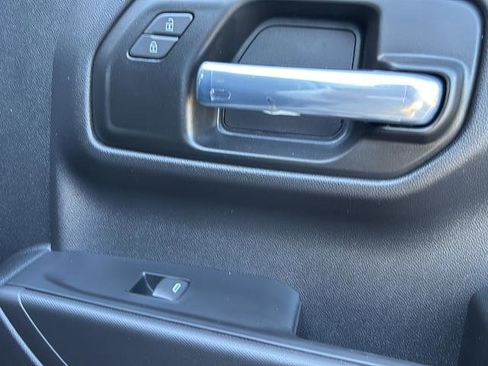 Used 2025 Chevrolet Silverado 1500 Custom Trail Boss image 35