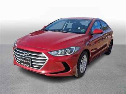 Used 2017 Hyundai Elantra SE