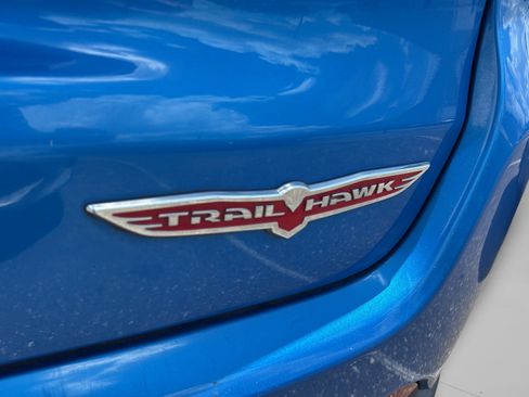 Used 2021 Jeep Compass Trailhawk AWD/4WD image 33