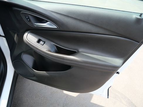 Used 2024 Buick Encore GX Preferred FWD image 32