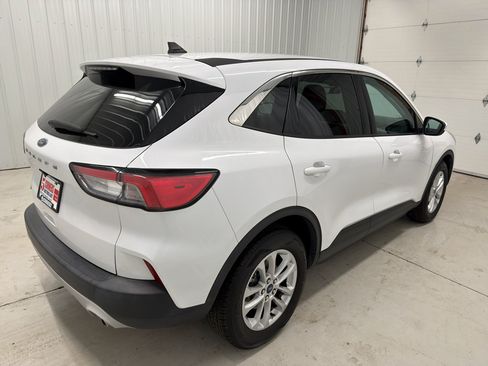 Used 2021 Ford Escape SE FWD image 12