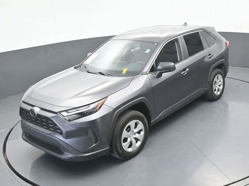 Used 2024 Toyota RAV4 LE FWD image 44
