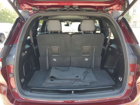 Certified 2024 Jeep Grand Cherokee L Limited w/ Trailer Tow Package image 12