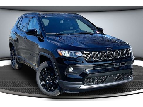 New 2026 Jeep Compass Latitude AWD/4WD image 2