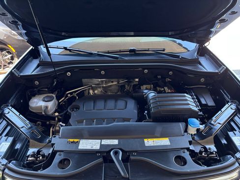 Used 2026 Volkswagen Atlas SE FWD image 34