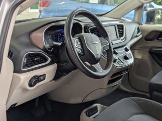 Used 2022 Chrysler Voyager LX FWD video 2