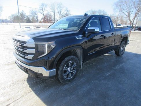 New 2026 GMC Sierra 1500 SLE AWD/4WD image 9