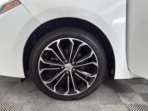 Used 2016 Toyota Corolla S FWD image 6