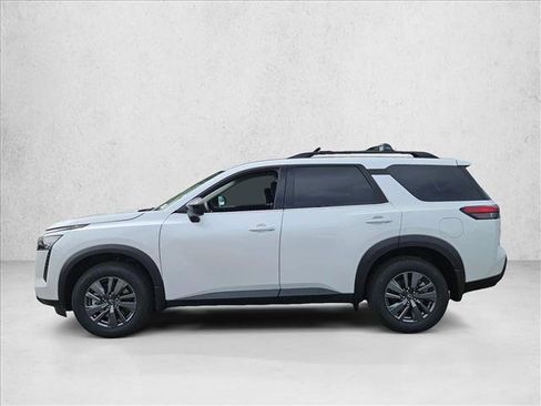 New 2026 Nissan Pathfinder SV w/ SV Premium Package FWD image 5