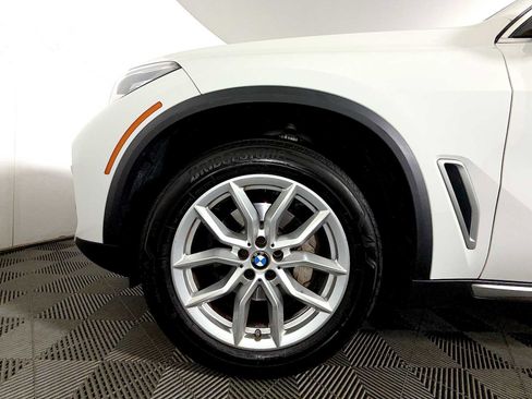 Certified 2023 BMW X5 xDrive40i w/ Premium Package AWD/4WD image 8