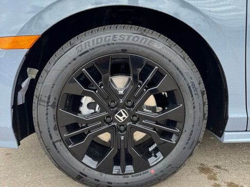 New 2026 Honda Odyssey Sport-L image 9