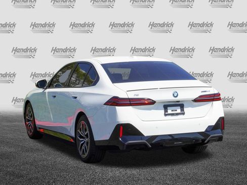 Used 2024 BMW i5 eDrive40i w/ M Sport Package RWD image 6