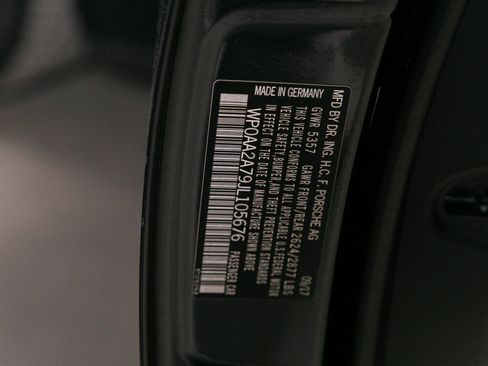 Used 2018 Porsche Panamera 4 image 51