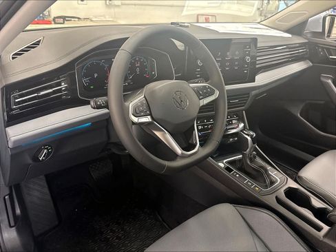 New 2027 Volkswagen Jetta SEL FWD image 7