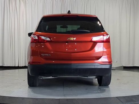 Used 2020 Chevrolet Equinox LS FWD image 9