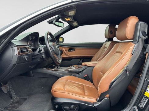 Used 2012 BMW 335i Convertible RWD image 10